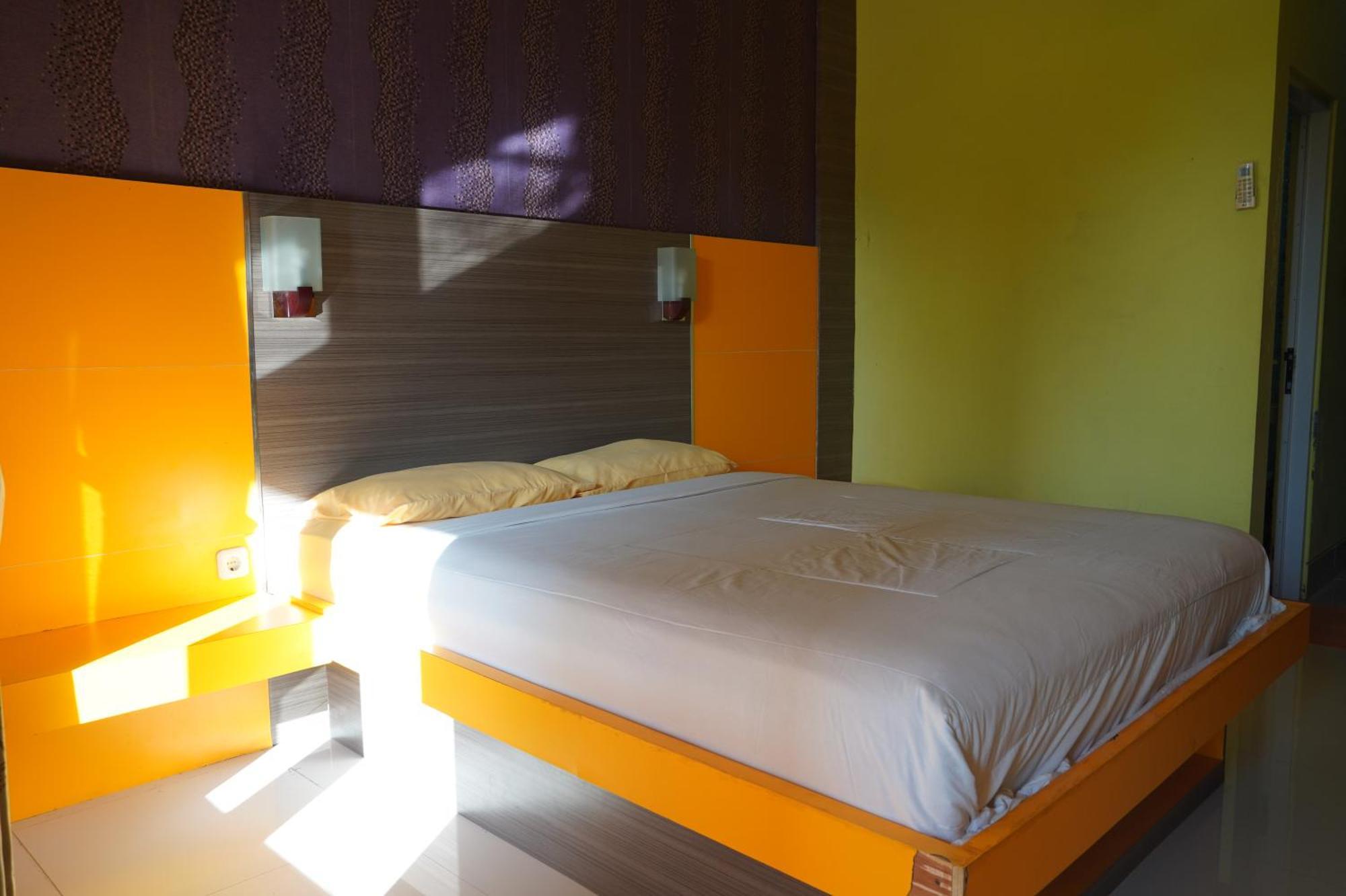 Pp Dream Guesthouse Singaraja Extérieur photo